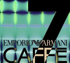 “Continuando con la colección de música que inaugurara hace unos años, la firma Emporio Armani nos presenta la séptima edición de Caffè.”