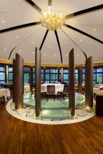 “El Mandarin Oriental Riviera Maya se distingue por sus habitaciones con diseño elegante y su excelente servicio.”