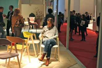"Listado de piezas que están siendo presentadas en el Salón del Mueble y en Euroluce"