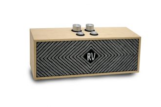 “A través del programa de residencias Estudio Extendido de Casa Vecina, Ariel Rojo desarrolló Radio Vecina, un proyecto que unifica comunidades y oficio por medio del diseño.”