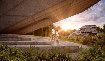 "El nuevo museo del sur de México está siendo proyectado por FR-EE, la empresa de Fernando Romero. El museo está localizado en la Riviera Maya y reinterpreta la calidad espacial de las ruinas de esta región"