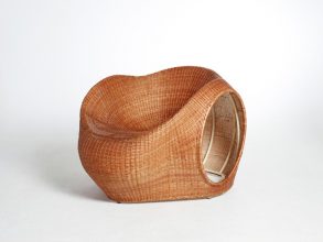 “Amalia, de los diseñadores Christopher Macaluso y Camila De Gregorio de Eggpicnic, consiste en un proyecto que aborda una serie de aspectos tradicionales.”