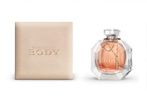 “El espíritu de Burberry nunca ha sido más glamoroso y extravagante que ahora.”