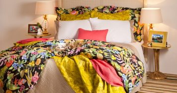 “Elegir el estampado de un sofá, de una alfombra, de los cojines o hasta de la ropa de cama puede llegar a ser decisivo para la decoración”