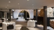 "Caro Hotel es un hotel-monumento de 5 estrellas ubicado en Valencia diseñado por el interiorista y diseñador industrial Francesc Rifé"