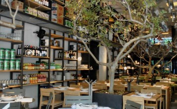 "Restaurante Cuines, mix de culturas en Polanco - México DF - un proyecto de Sandra Tarruella Interioristas para el grupo En Compañía de Lobos"