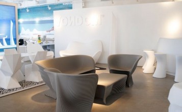 "La firma española de mobiliario y alfombras de diseño para exteriores Vondom continúa con su proceso de expansión y ha inaugurado un nuevo showroom en Manhattan, Nueva York"