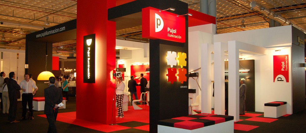"Iluminar con elegancia y una estética al más puro estilo minimalista es posible con la colección PLA de Pujol Iluminación"