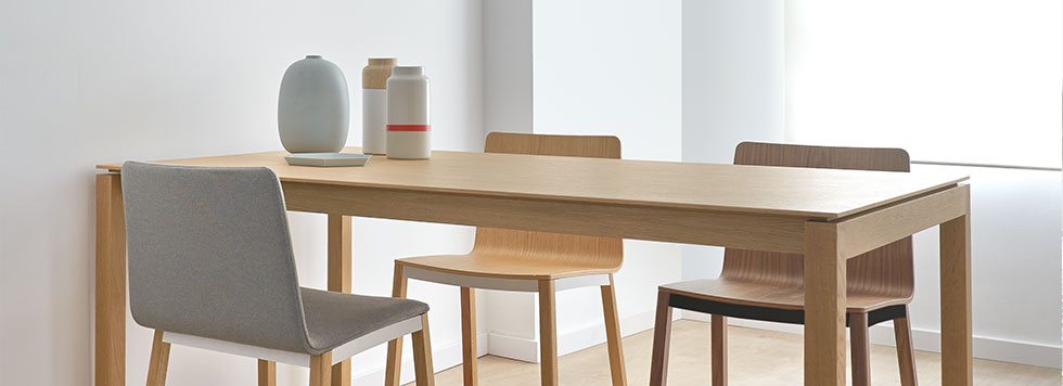 "La firma de mobiliario contemporáneo Punt Mobles surge del concepto “punt”, que significa punto en idioma valenciano."