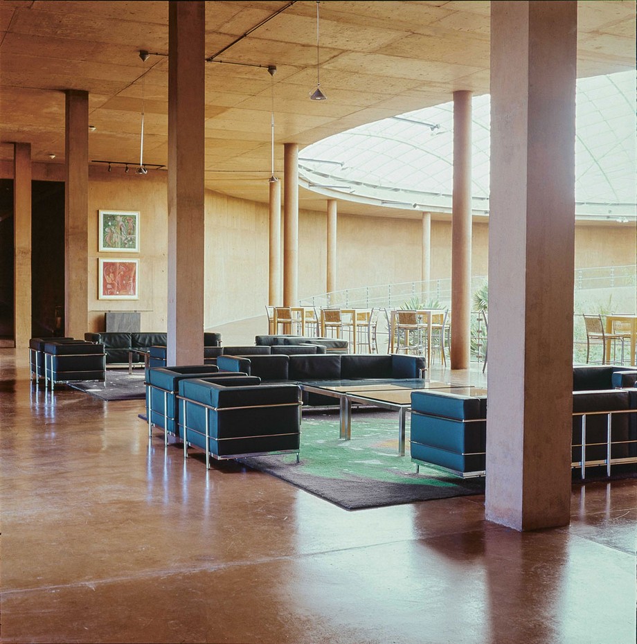 Interiorismo estupendo: Estudio PGE una empresa en Chile con proyectos lujuosos